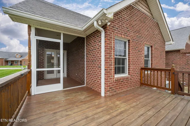 $339,900 | 160 Genesis Avenue, Crossville, TN 38571