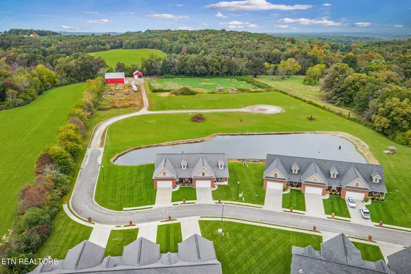 $339,900 | 160 Genesis Avenue, Crossville, TN 38571