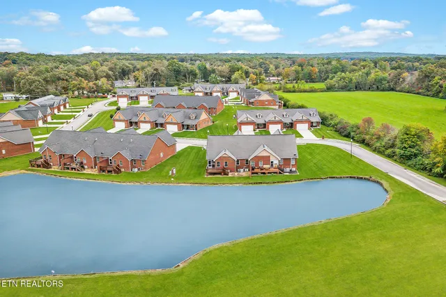 $339,900 | 160 Genesis Avenue, Crossville, TN 38571