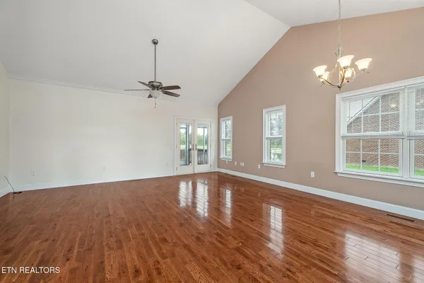 $339,900 | 160 Genesis Avenue, Crossville, TN 38571