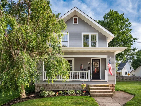 $399,900 | 431 West Main Street, Plain City, OH 43064