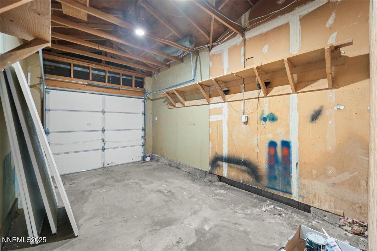 3080 Slater Avenue Reno, NV 89503 - Photo 14 of 17 a view of a garage