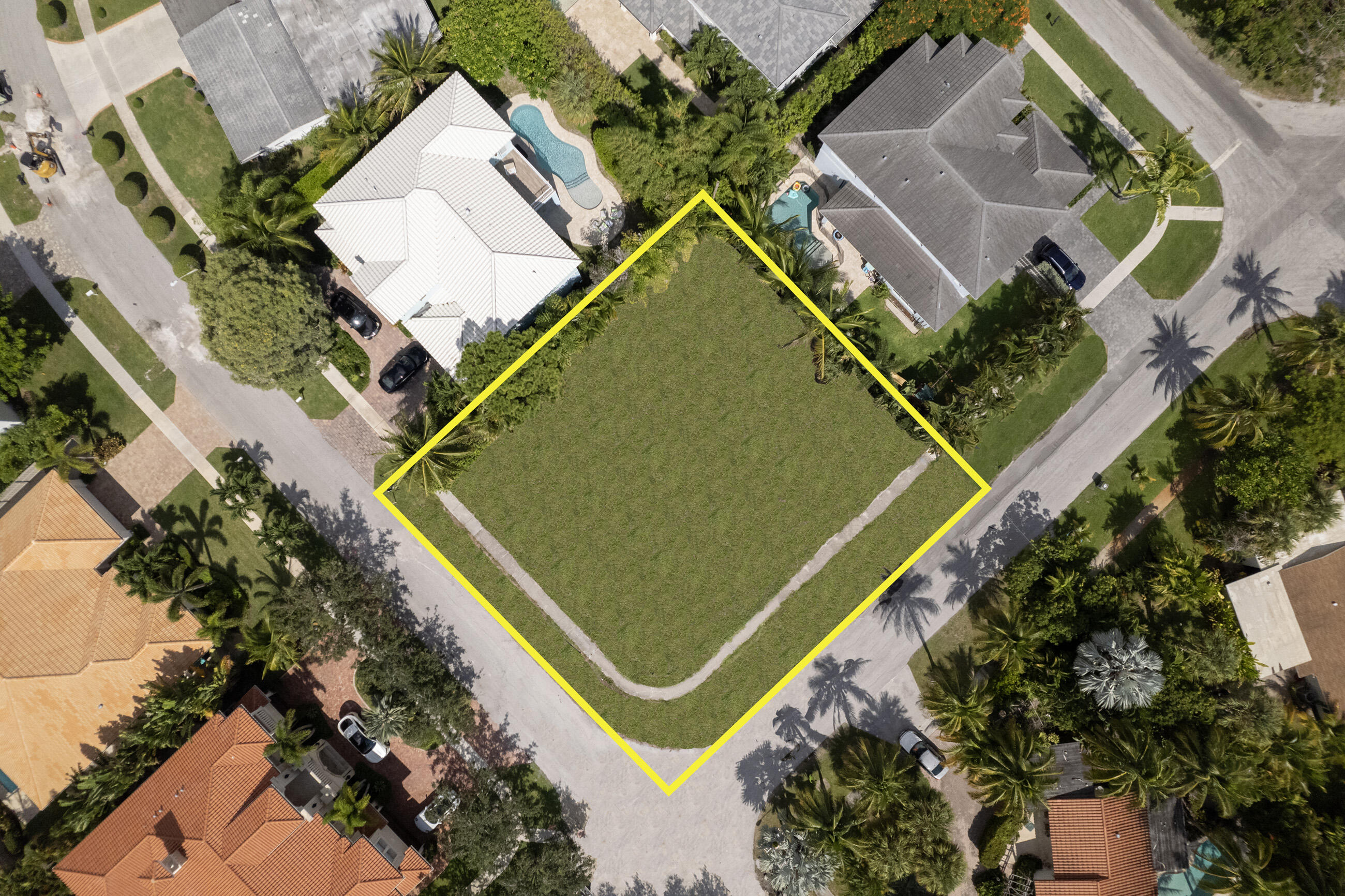 399 Northeast 7th Street Boca Raton, FL 33432 - Photo 19 of 22 399 NE 7th St Above Perimeter