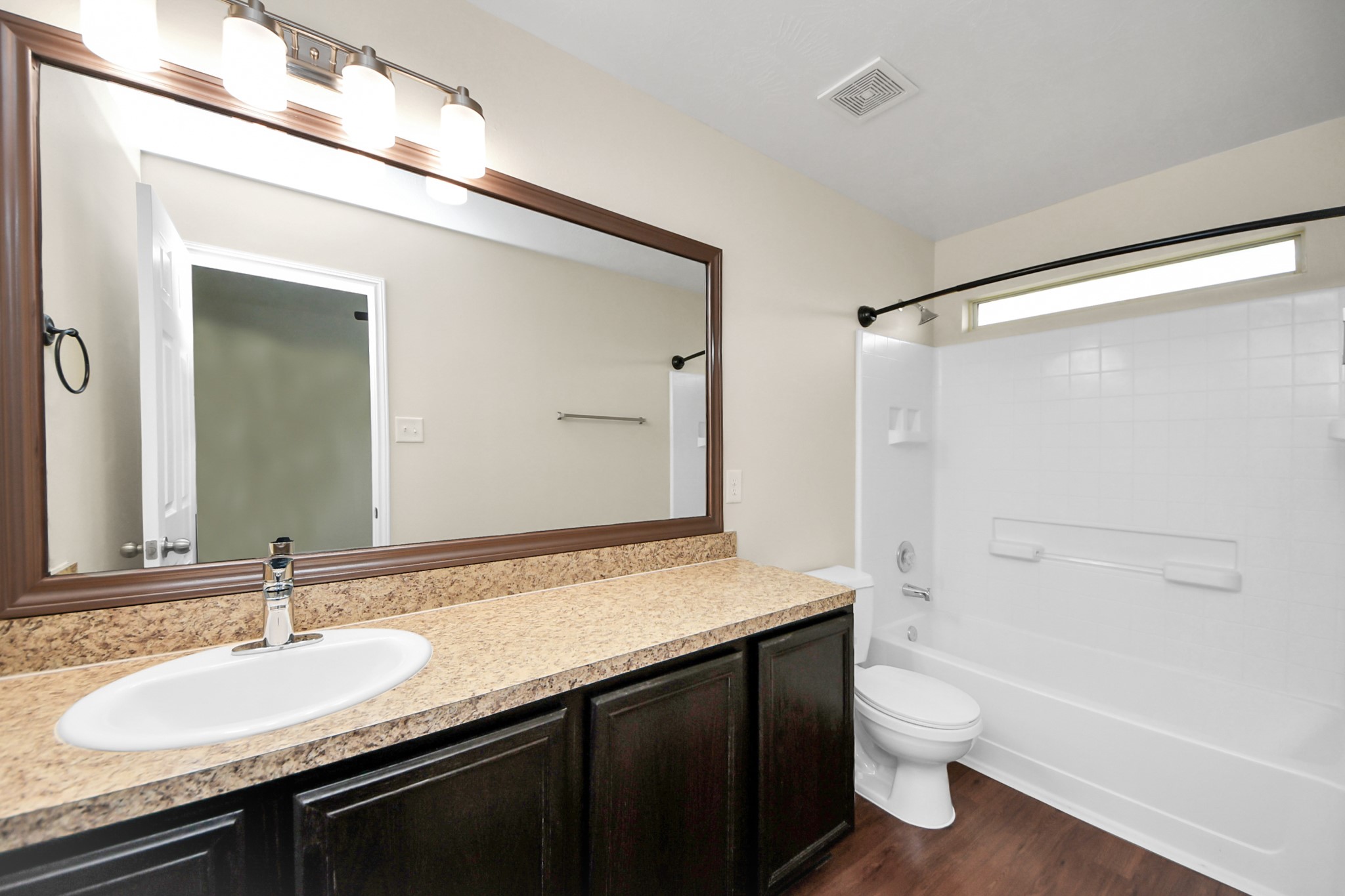 819 Sun Prairie Drive Houston, TX 77090 - Photo 11 of 20