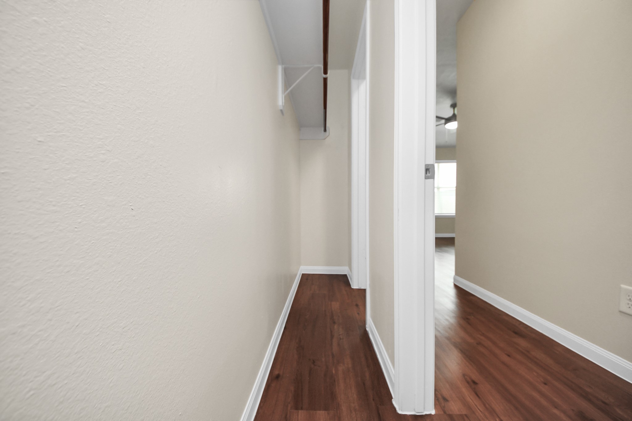 819 Sun Prairie Drive Houston, TX 77090 - Photo 12 of 20