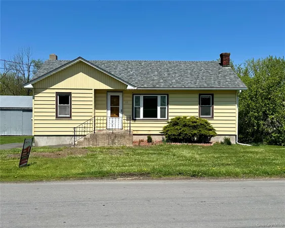 $2,100 | 111 Round Hill Road, Florida, NY 10921