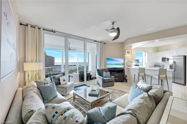 $14,000 | 400 Flagship Drive, Unit 902, Naples, FL 34108