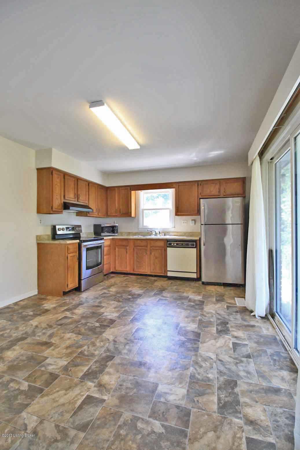 2227 Waddy Road Waddy, KY 40076 - Photo 8 of 29 Kitchen with appliances