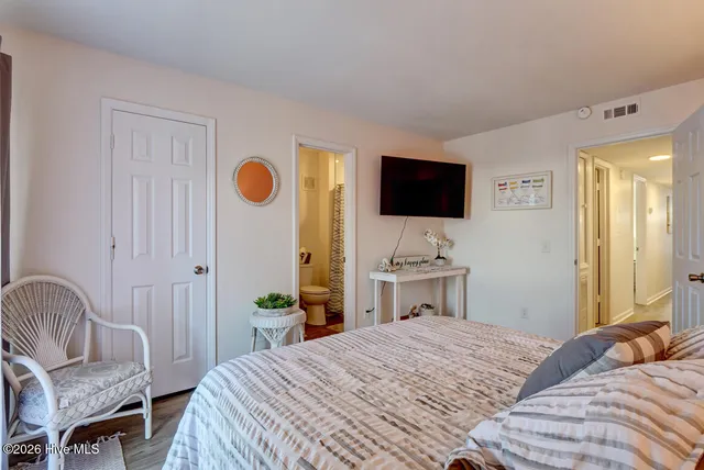 $460,000 | 1609 Carolina Beach Avenue North, Unit 2G, Carolina Beach, NC 28428