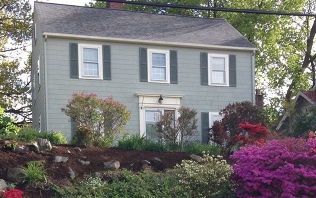 62 Edgehill Road Winthrop, MA 02152 - Photo 25 of 29 a front view of house and yard