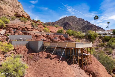 $2,500,000 | 4839 East Grandview Lane, Unit 45, Phoenix, AZ 85251