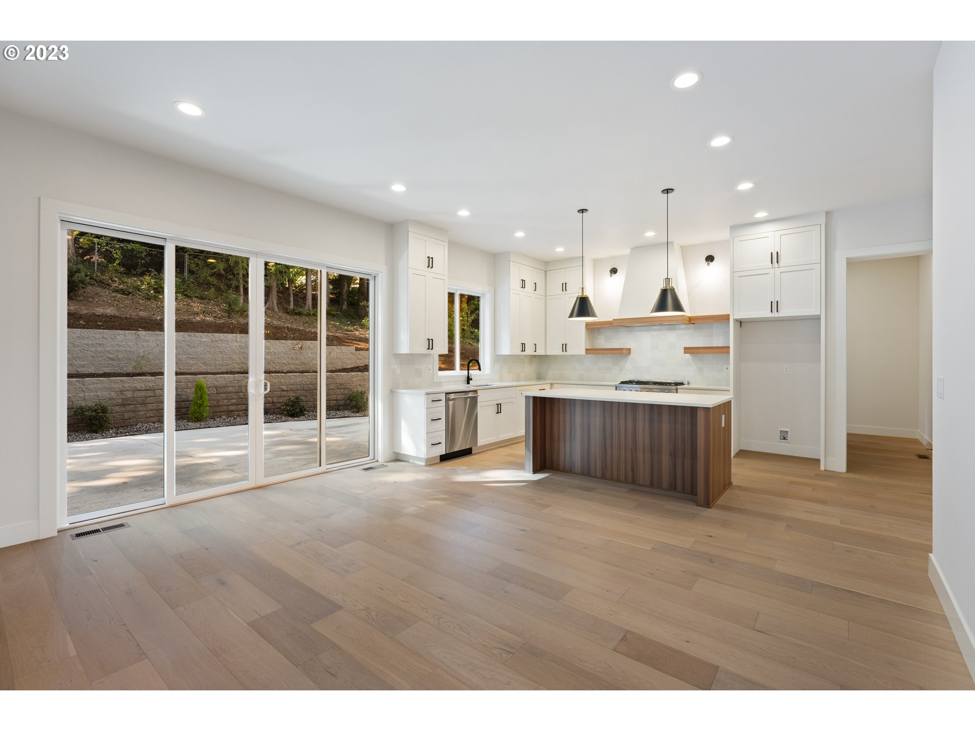 5218 Southwest Boundary Street Portland, OR 97221 - Photo 14 of 48