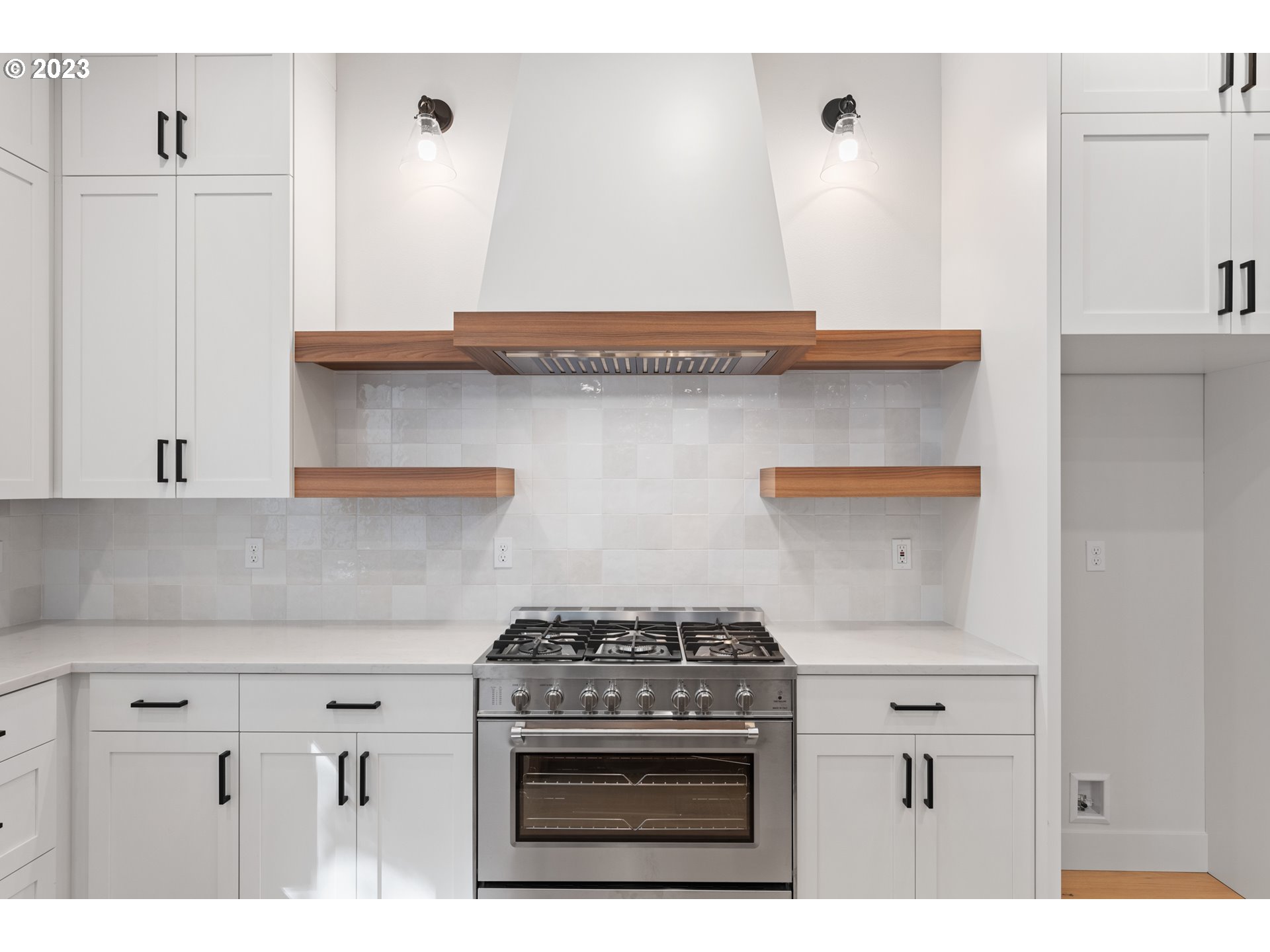 5218 Southwest Boundary Street Portland, OR 97221 - Photo 15 of 48