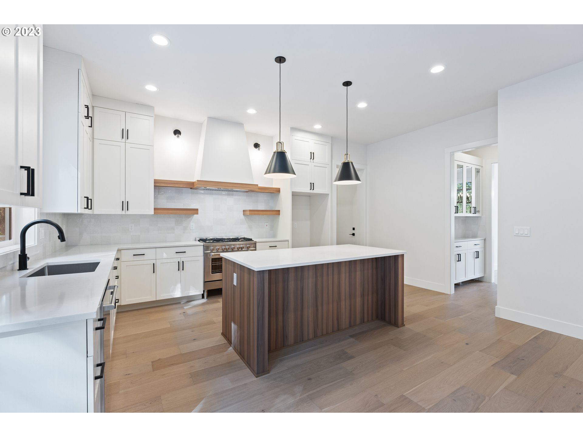 5218 Southwest Boundary Street Portland, OR 97221 - Photo 17 of 48