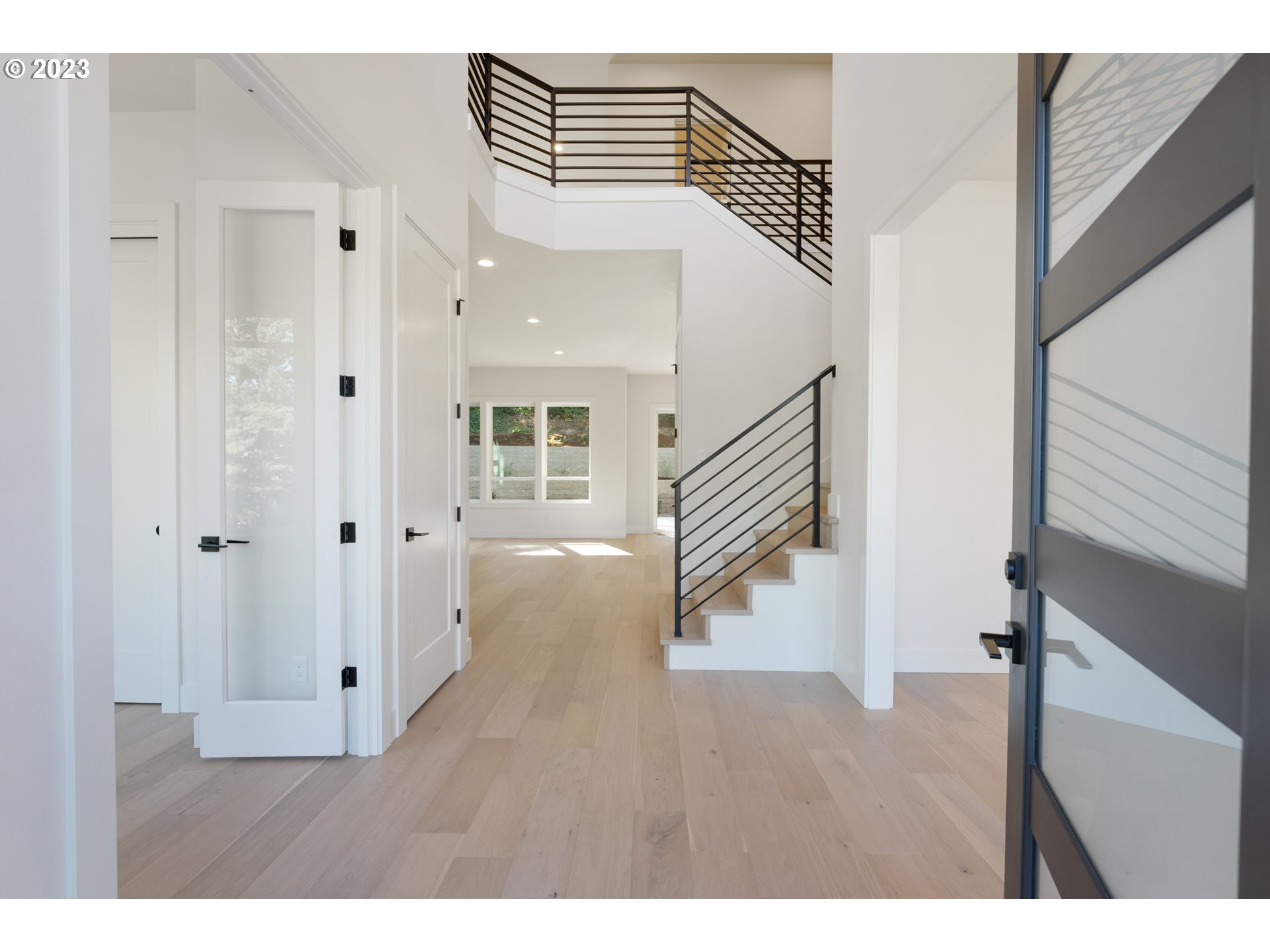 5218 Southwest Boundary Street Portland, OR 97221 - Photo 2 of 48