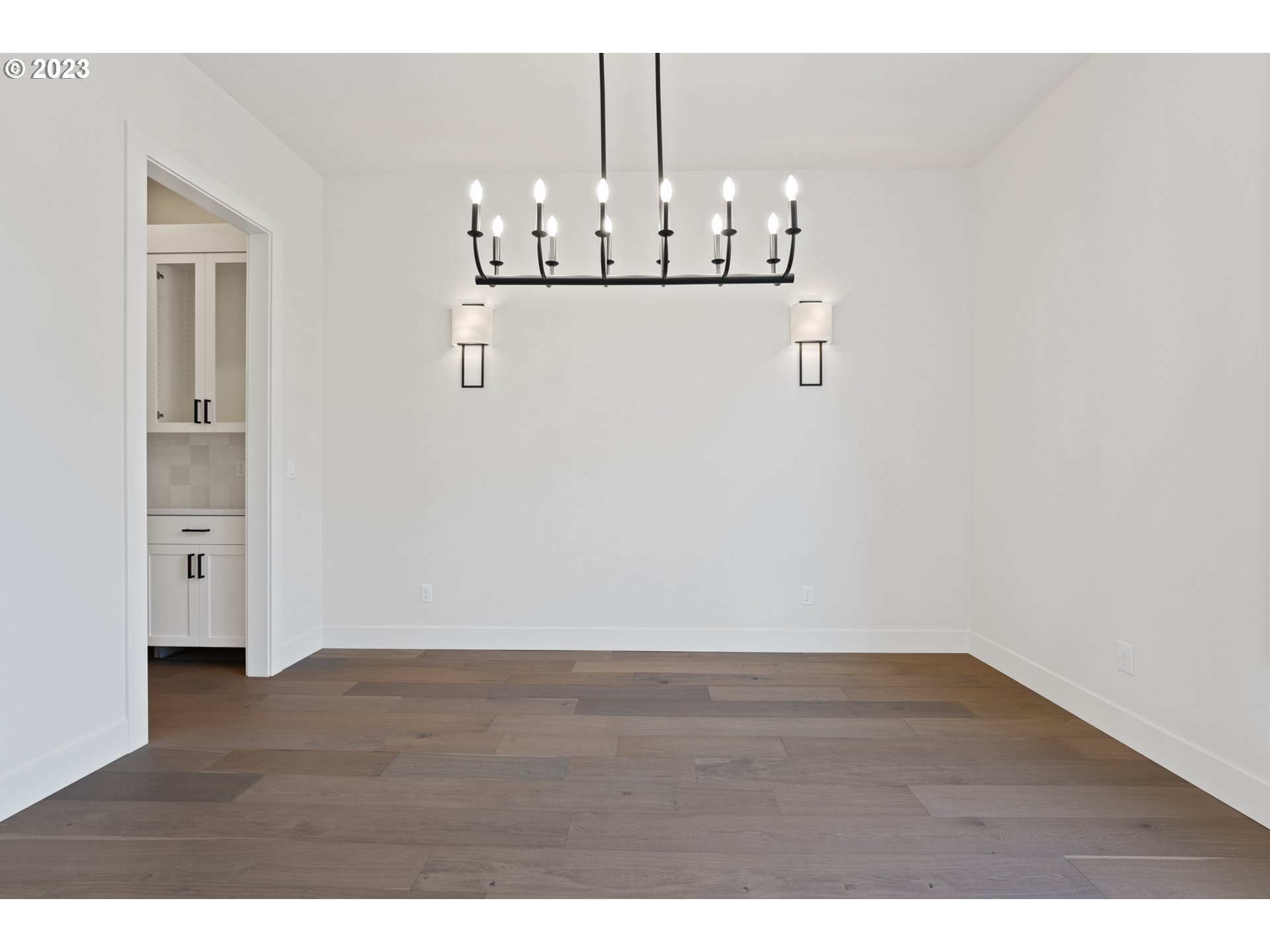 5218 Southwest Boundary Street Portland, OR 97221 - Photo 4 of 48