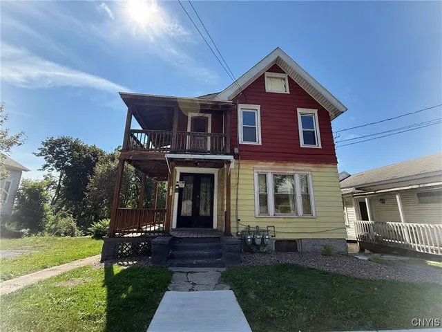 $1,500 | 617 Carbon Street, Unit 1, Syracuse, NY 13208