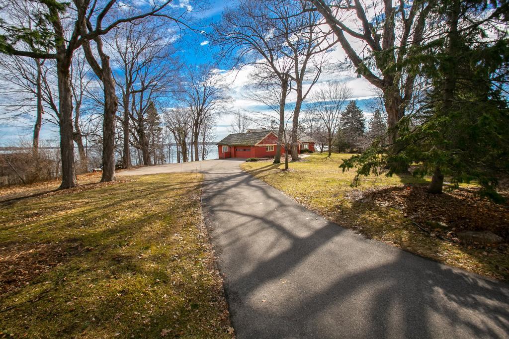 5265 Howards Point Road Shorewood, MN 55331 - Photo 2 of 2