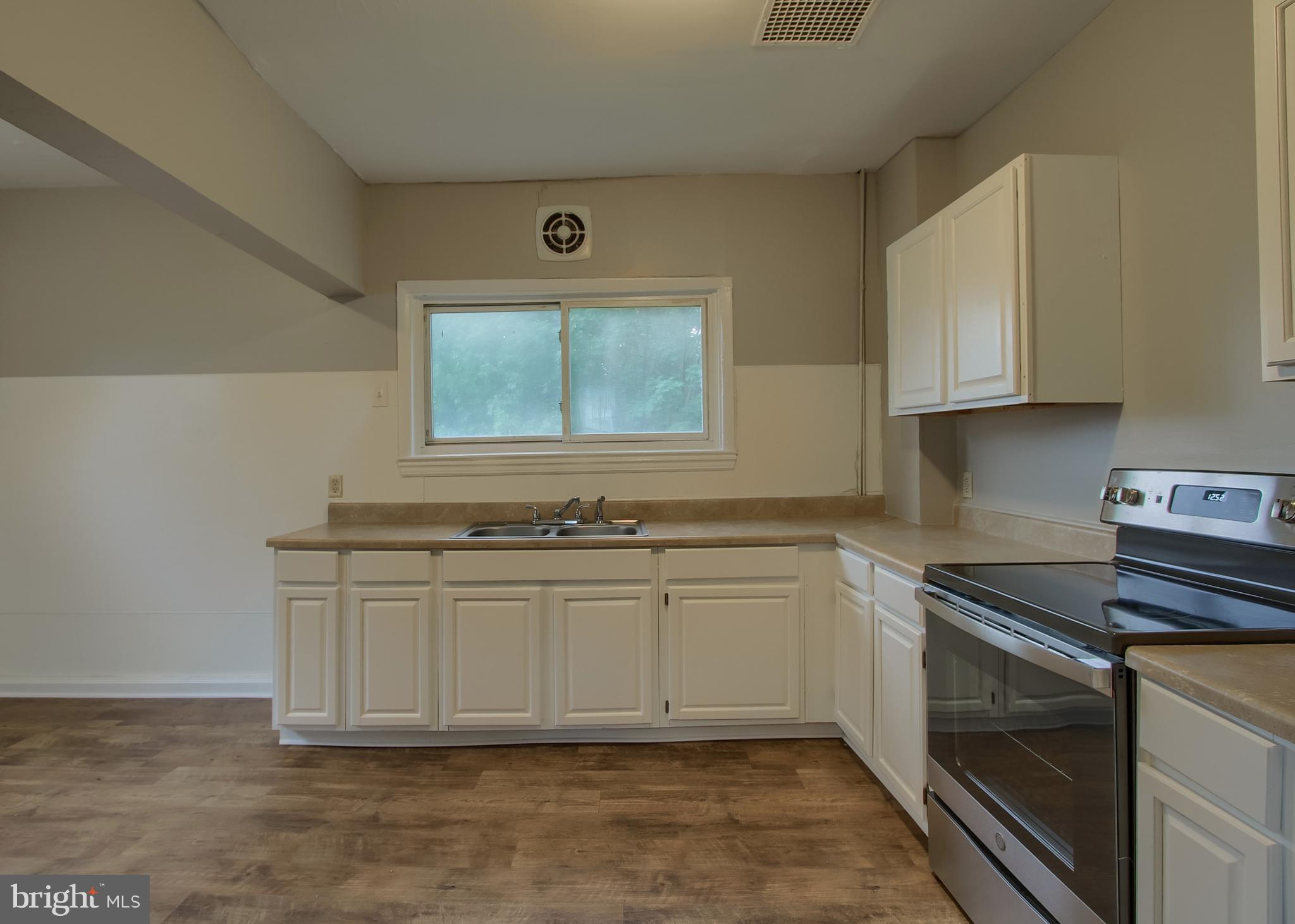 528 Ridge Street Steelton, PA 17113 - Photo 9 of 25 Gallery Image 9
