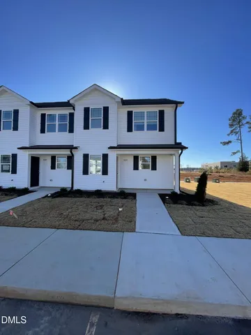 $1,750 | 1029 Peony Lane, Youngsville, NC 27596