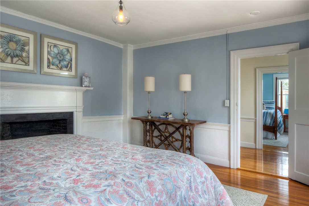 204 Spring Street Newport, RI 02840 - Photo 21 of 50
