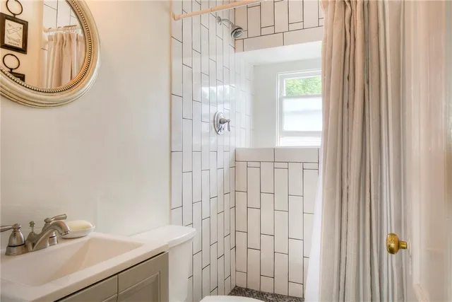 $25,000 | 204 Spring Street, Newport, RI 02840