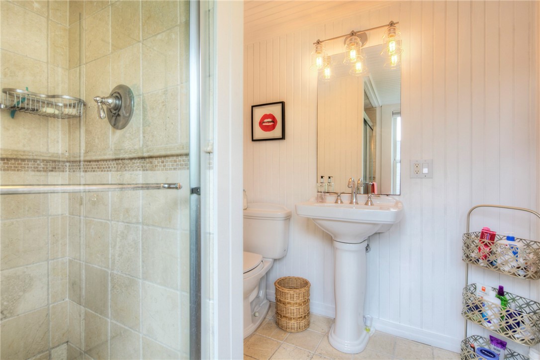 204 Spring Street Newport, RI 02840 - Photo 34 of 50