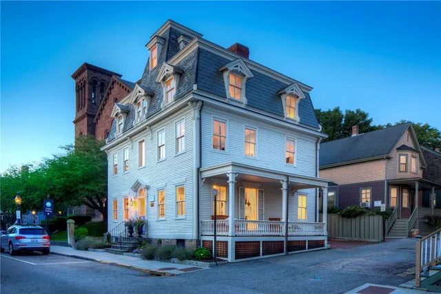 $25,000 | 204 Spring Street, Newport, RI 02840