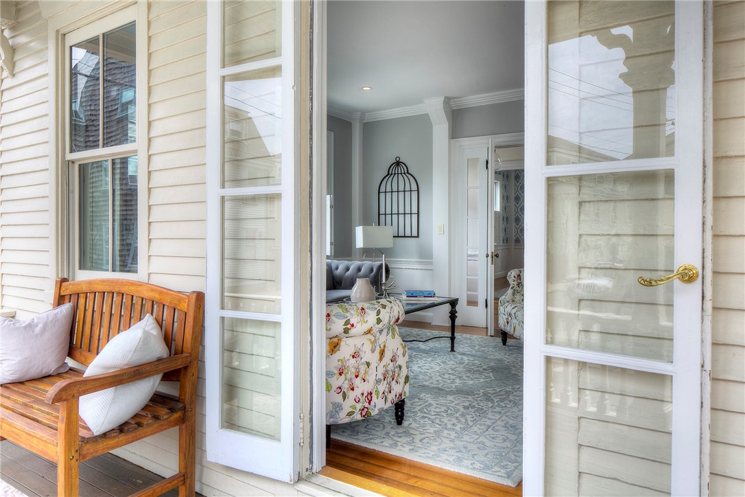 204 Spring Street Newport, RI 02840 - Photo 44 of 50