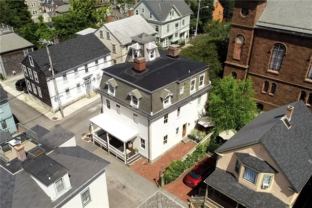 $25,000 | 204 Spring Street, Newport, RI 02840