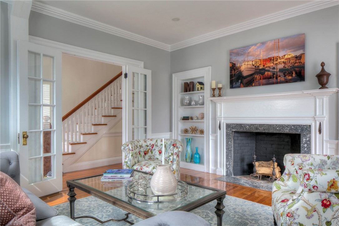 204 Spring Street Newport, RI 02840 - Photo 5 of 50