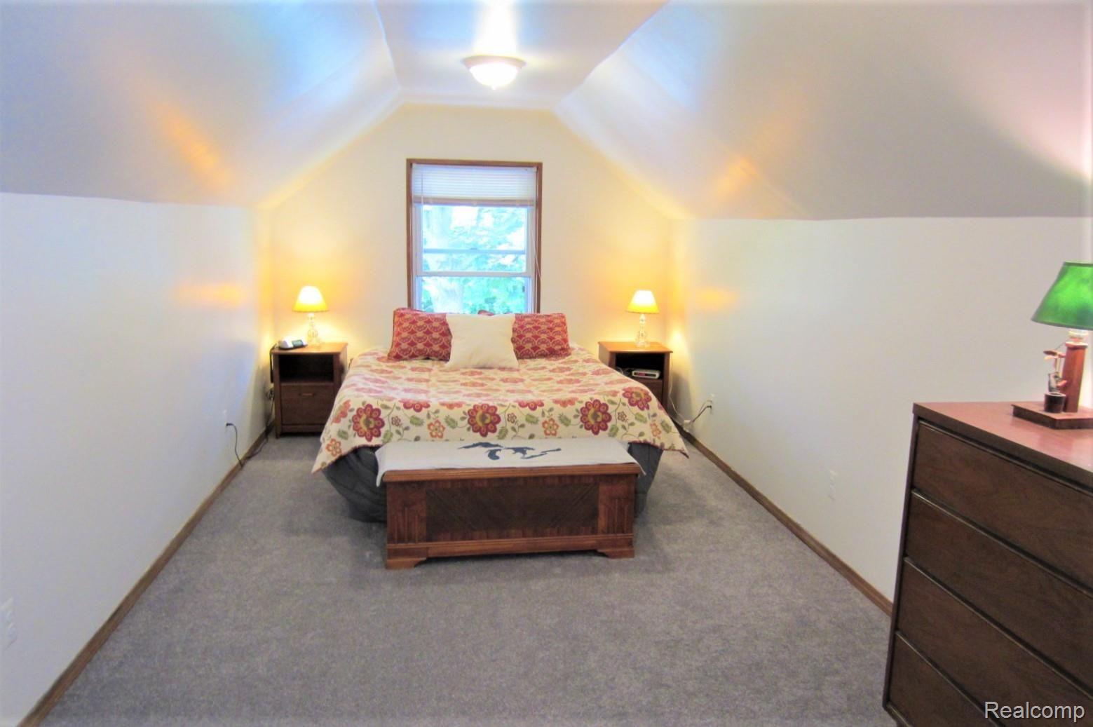 160 Erie Road Pontiac, MI 48341 - Photo 11 of 30 Plenty of room for a king sized bed, plus dressers and nightstands.