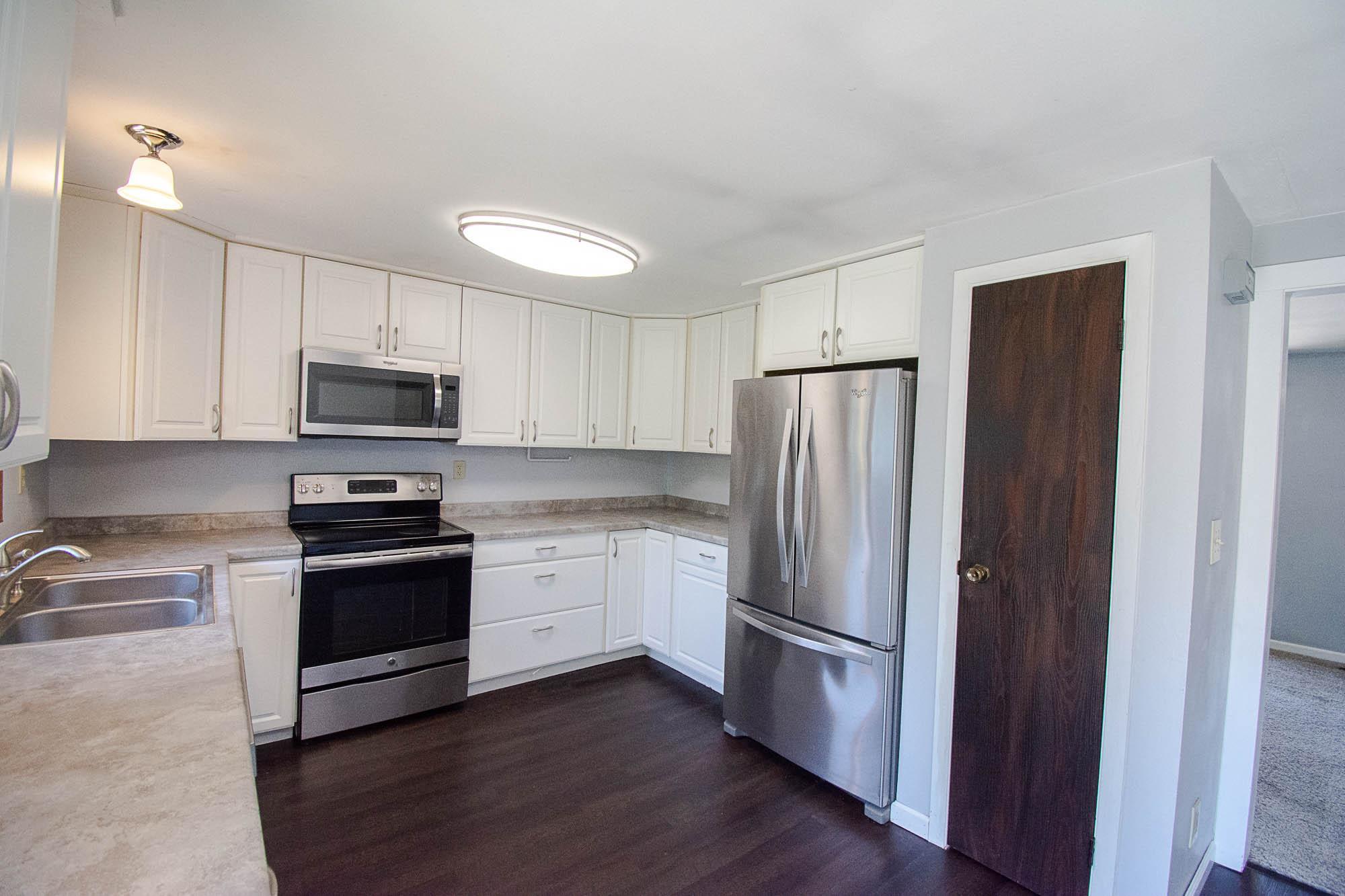 2526 Carla Lane Northwest Rochester, MN 55901 - Photo 6 of 22