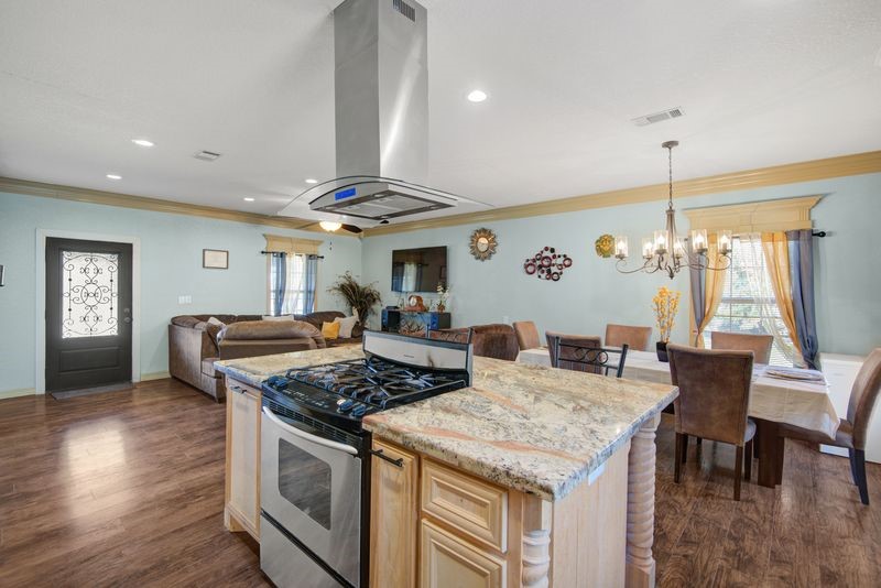 181 County Road 472 Sweeny, TX 77480 - Photo 14 of 35