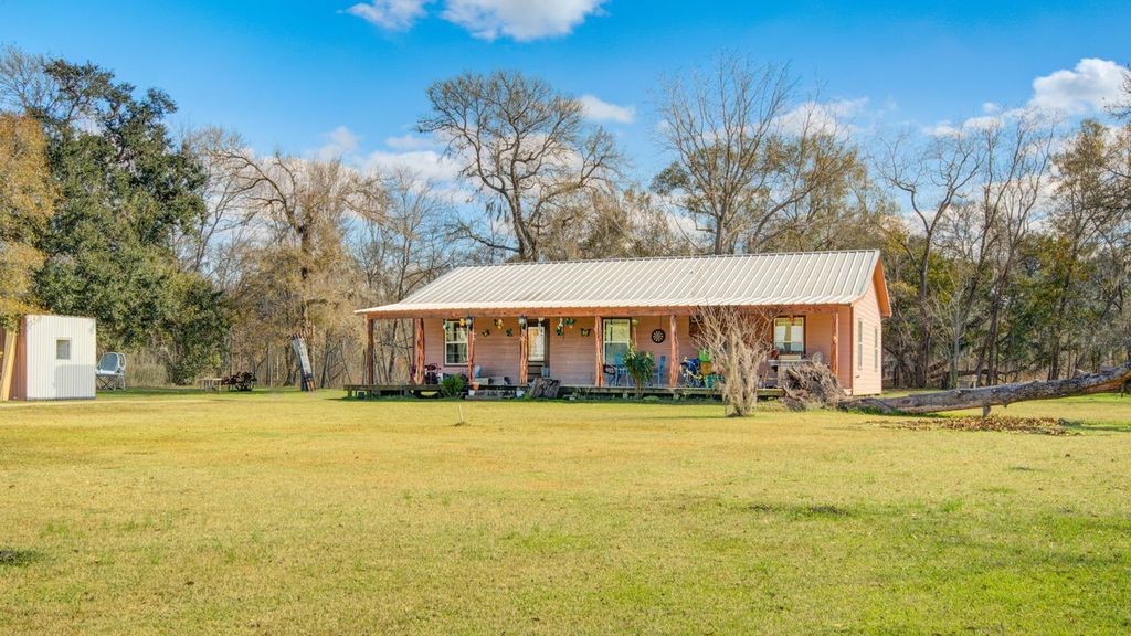 181 County Road 472 Sweeny, TX 77480 - Photo 5 of 35