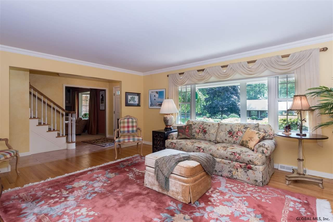 70 Thorndale Road Bethlehem, NY 12159 - Photo 4 of 23 Photo 4