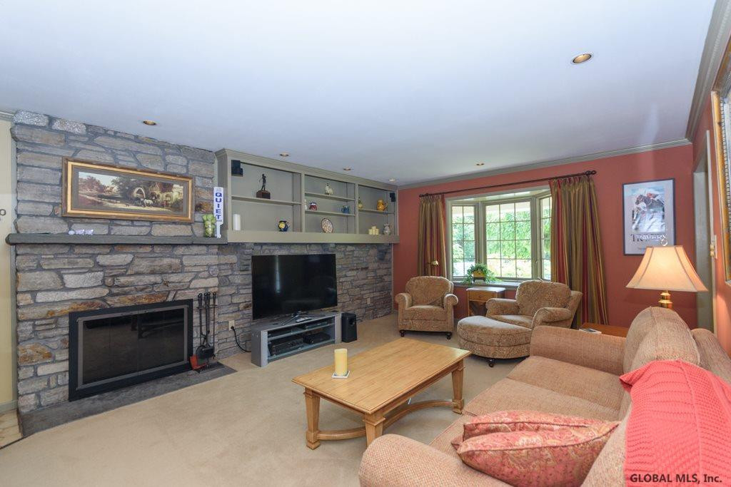 70 Thorndale Road Bethlehem, NY 12159 - Photo 9 of 23 Photo 9