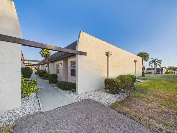 $1,495 | 6300 South Pointe Boulevard, Unit 116, Fort Myers, FL 33919