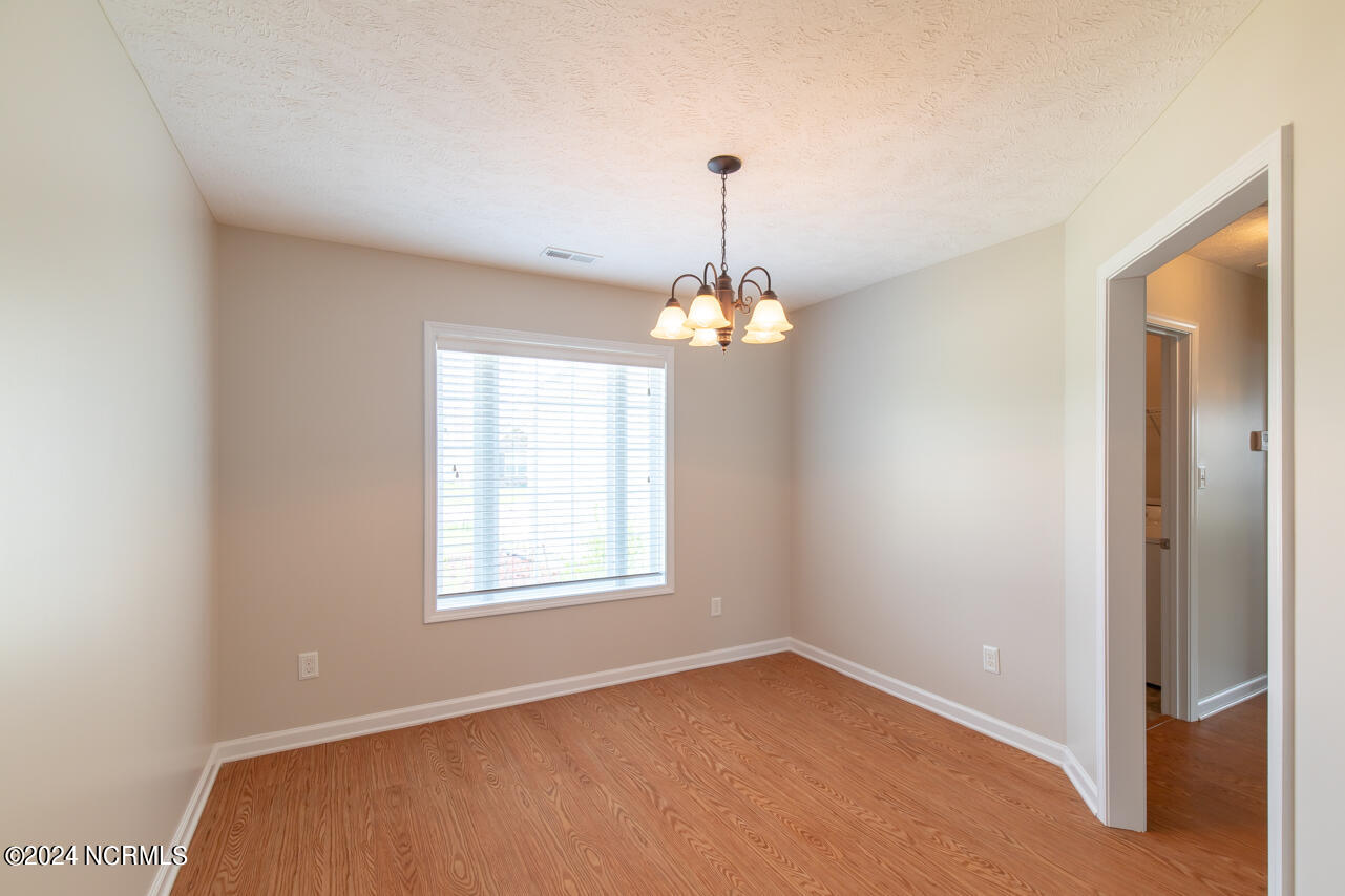 220 Merin Height Road Jacksonville, NC 28546 - Photo 7 of 18