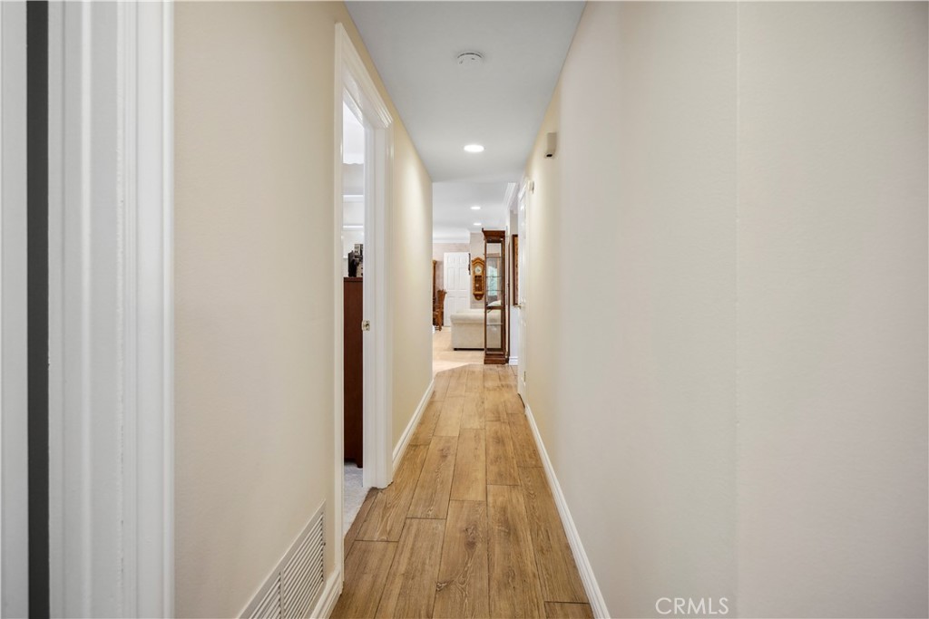 11300 Dulcet Avenue Porter Ranch, CA 91326 - Photo 36 of 56