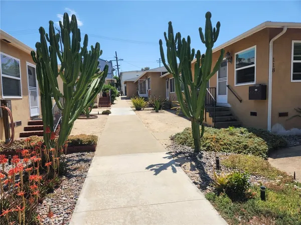 $2,100 | 118 Whiting Street, Unit 3, El Segundo, CA 90245