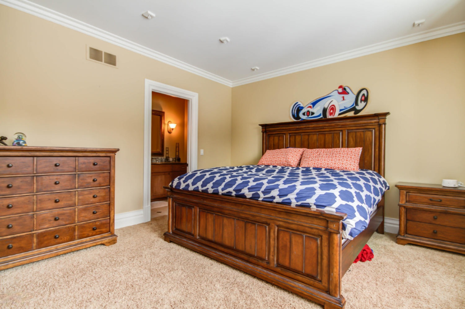 Undisclosed Address Ada, MI 49301 - Photo 35 of 50 5885 Montreux Hills Drive-large-060-Bedr