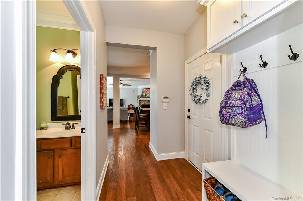 16822 Rudence Court Charlotte, NC 28278 - Photo 18 of 31 Gallery Image 18