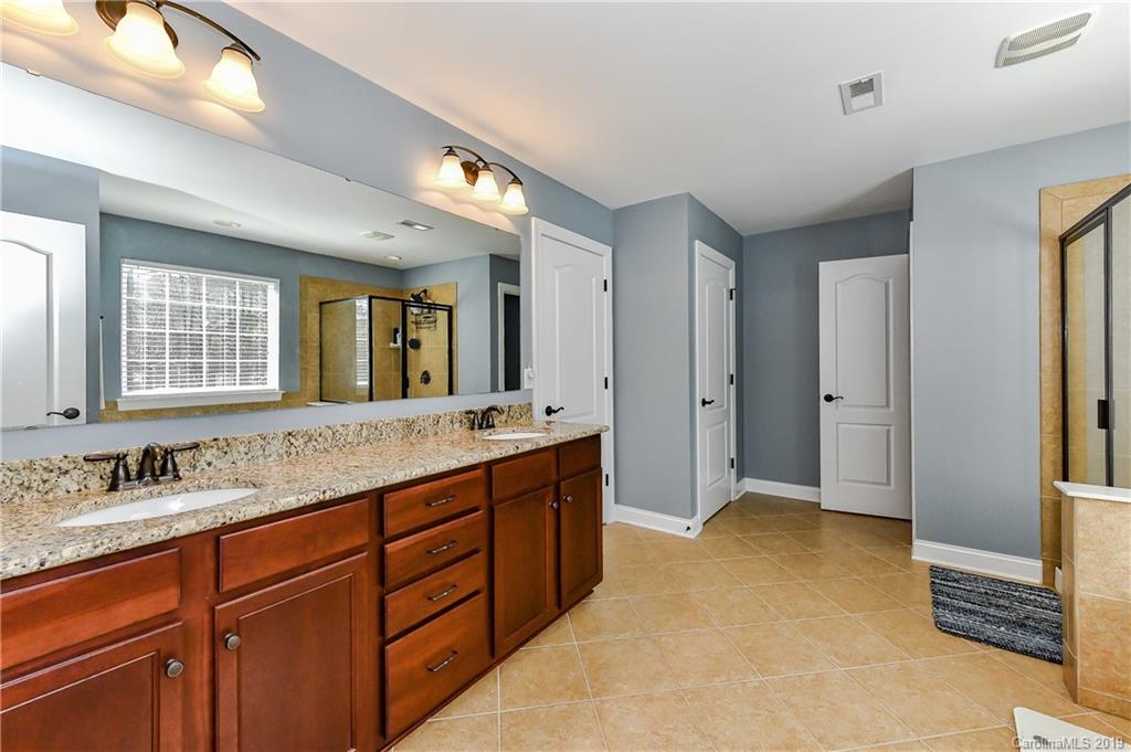 16822 Rudence Court Charlotte, NC 28278 - Photo 22 of 31 Gallery Image 22