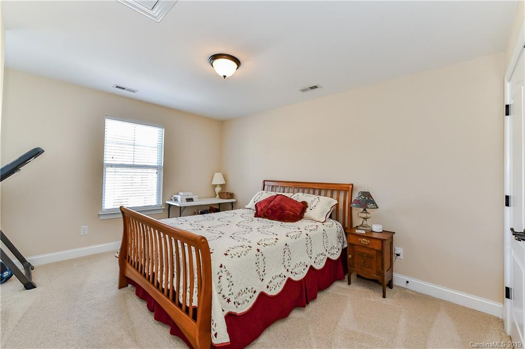 16822 Rudence Court Charlotte, NC 28278 - Photo 25 of 31 Gallery Image 25