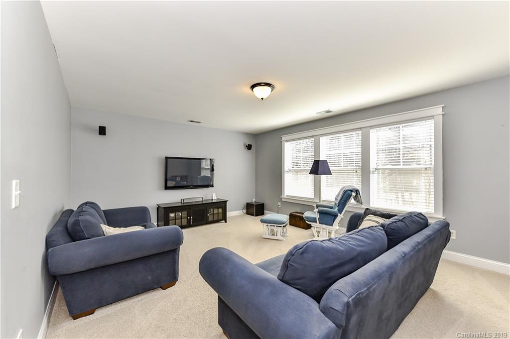 16822 Rudence Court Charlotte, NC 28278 - Photo 26 of 31 Gallery Image 26