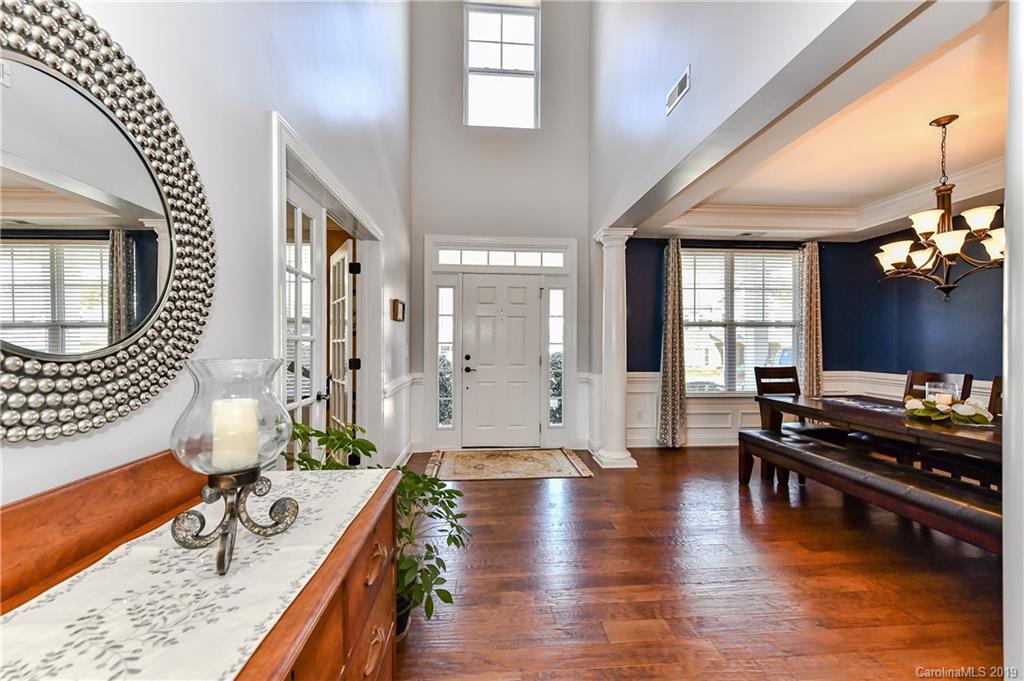 16822 Rudence Court Charlotte, NC 28278 - Photo 4 of 31 Gallery Image 4
