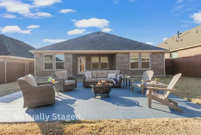 $2,200 | 812 Indigo Road, Princeton, TX 75407