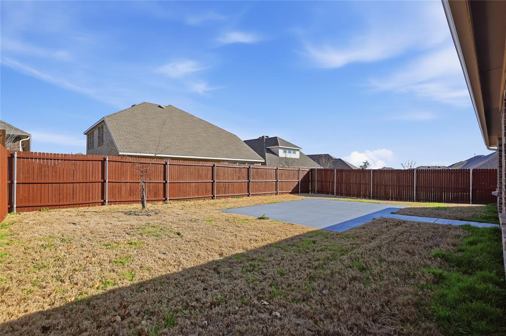 812 Indigo Road Princeton, TX 75407 - Photo 3 of 28