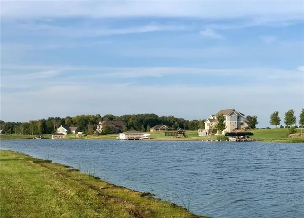 $125,000 | 35747 Oxford Avenue, Center City, MN 55012